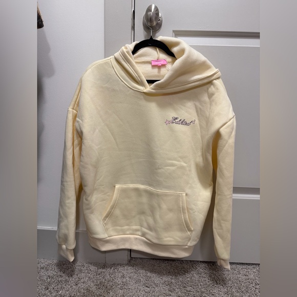 Edikted Medium Yellow With Pink Lettering On Back Hoodie. ⚡️💕